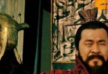 荀攸攻略之英雄集结，谁与争锋（荀攸出装攻略，带你征战沙场）